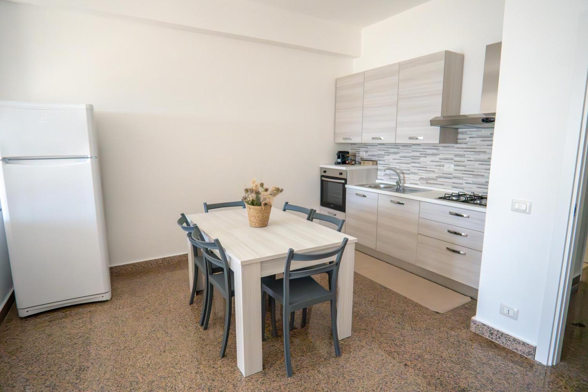 Ferienwohnung Casa Erika Bova Marina Exterior foto